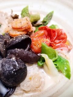 きくらげとしらたきの満腹海鮮スープ-レシピのメイン写真