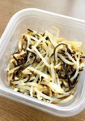 材料4つ、もやしとツナの塩昆布和え-レシピのメイン写真