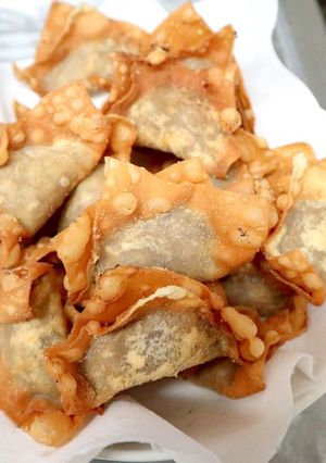簡単！甜麺醤で揚ワンタン！！-レシピのメイン写真