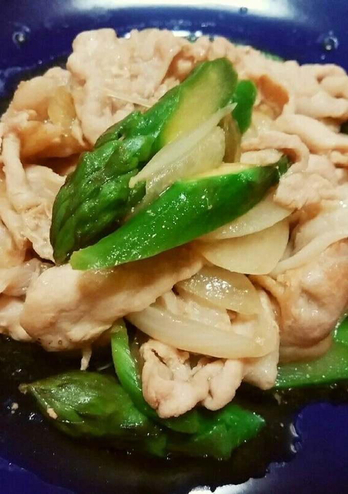アスパラと新玉ねぎと豚肉のオイスター炒め-レシピのメイン写真