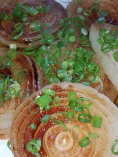 焼くだけ❗新玉ねぎステーキ-レシピのメイン写真