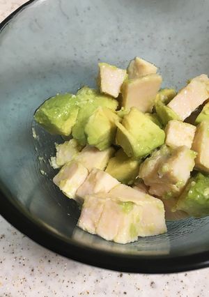 鶏ハムとアボカドのコロコロ和え-レシピのメイン写真