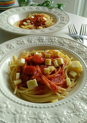 基本の完熟トマト・ソースでＷチーズパスタ-レシピのメイン写真