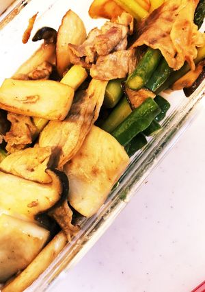 エリンギとアスパラのバター醤油炒め-レシピのメイン写真