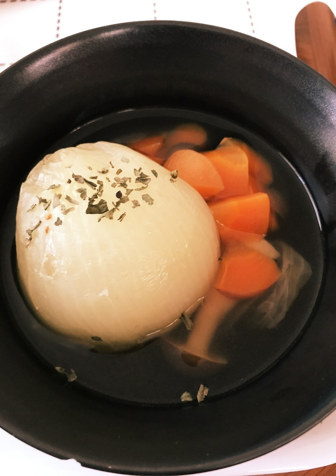 簡単☆丸ごと玉ねぎのスープ-レシピのメイン写真