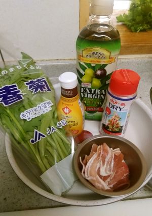 食材これだけレシピ!春菊ベーコン炒め-レシピのメイン写真