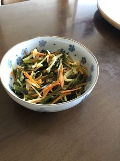 生ワカメの茎で!きんぴら風炒め-レシピのメイン写真