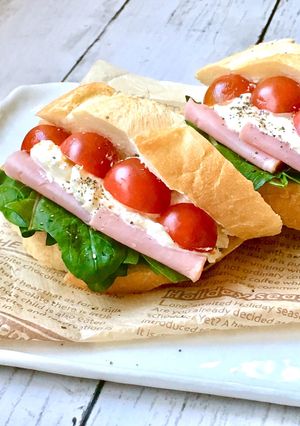 クリームチーズとルッコラのサラダサンド♪-レシピのメイン写真