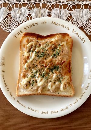 ☆鶏そぼろマヨトースト☆-レシピのメイン写真