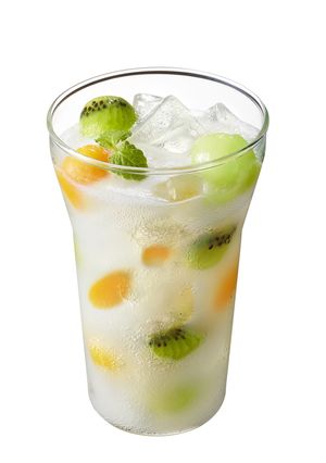「カルピス」のコロコロフルーツ炭酸割り-レシピのメイン写真