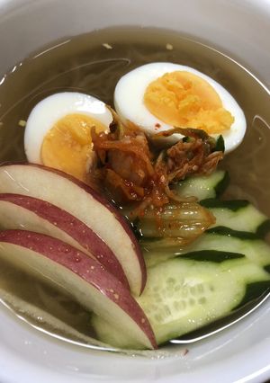 ふるふる冷麺 りんご添え-レシピのメイン写真