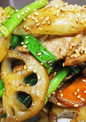 割下で簡単豚肉と蓮根のきんぴら-レシピのメイン写真