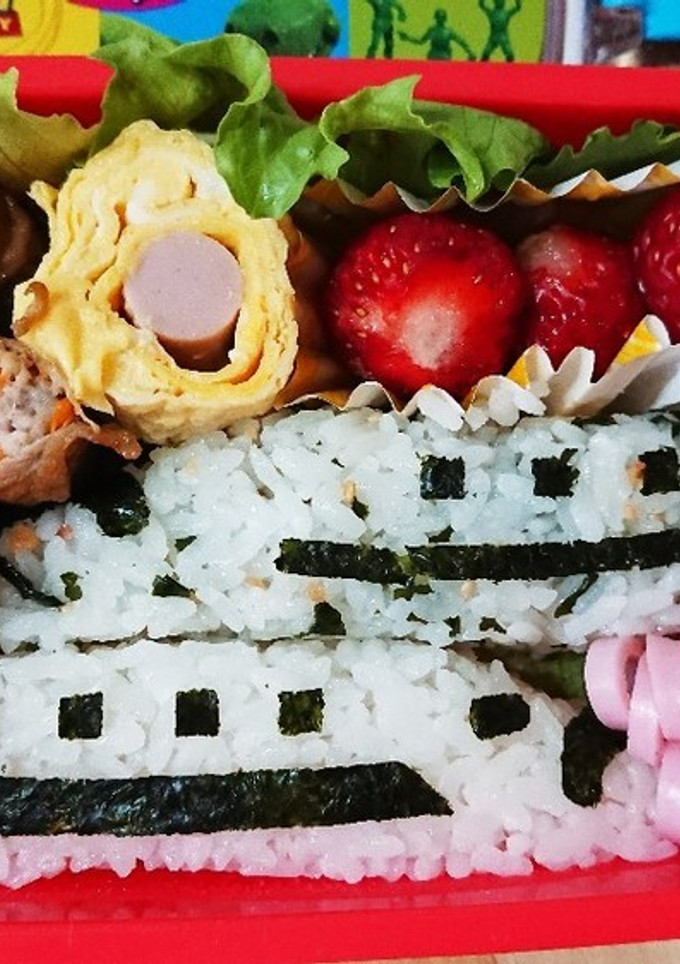 初!!幼稚園のお弁当♪新幹線!!-レシピのメイン写真
