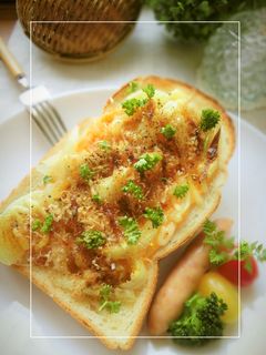 新玉葱×おかかのカレー*塩トースト-レシピのメイン写真
