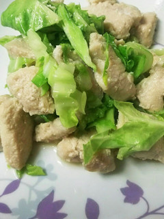 春キャベツと鶏胸炒め-レシピのメイン写真