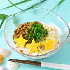 รูปของ モヤシと糸コンで！豆乳坦々こんにゃく