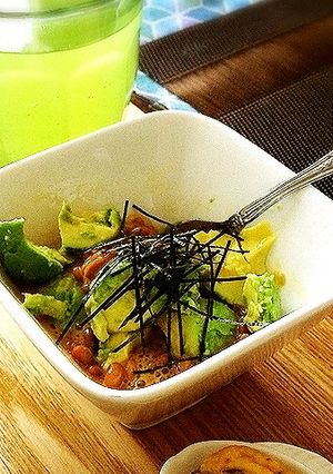 簡単朝ごはん♪「アボ納豆」-レシピのメイン写真