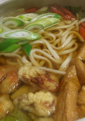 エビの天婦羅を入れた美味しいうどんすき！-レシピのメイン写真