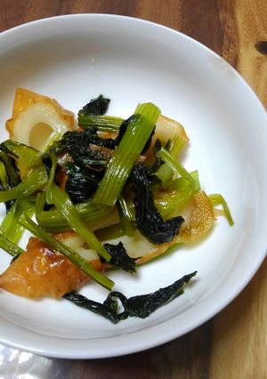 作り置き、お弁当に！簡単ちくわ小松菜炒め-レシピのメイン写真