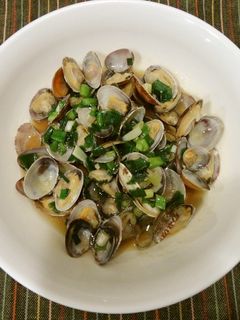 お酒のおつまみ☆あさりの酒蒸し-レシピのメイン写真