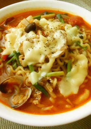 うまからっ！ミネストローネ風辛ラーメン-レシピのメイン写真