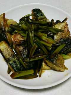 鯖とニンニクの芽のカレー焼き-レシピのメイン写真
