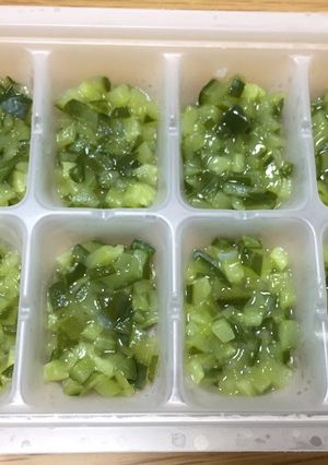 【離乳食初〜中期】きゅうりのだし煮-レシピのメイン写真