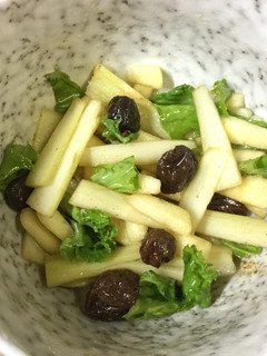 うどとリンゴのフルーツサラダ風の和え物♫-レシピのメイン写真