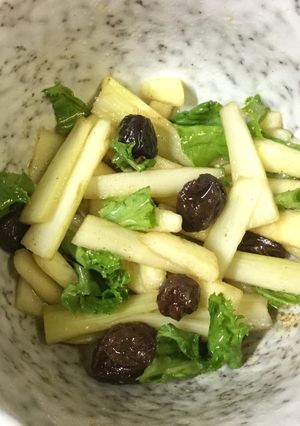 うどとリンゴのフルーツサラダ風の和え物♫-レシピのメイン写真