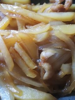 春玉ねぎ、じゃがいもと鶏皮炒め-レシピのメイン写真