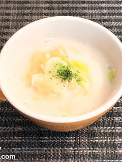 甘麹とキャベツの豆乳スープ-レシピのメイン写真