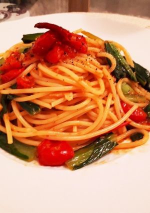 野菜だしで簡単♡小松菜とトマトのパスタ-レシピのメイン写真