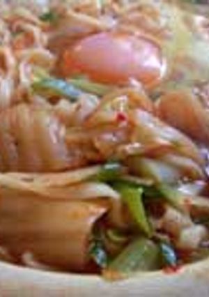 艶うどんでキムチ鍋焼き風-レシピのメイン写真