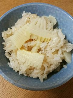 季節感じるタケノコご飯-レシピのメイン写真