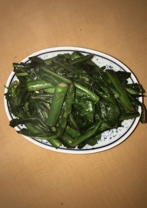かき菜とアスパラのバター醤油炒め-レシピのメイン写真