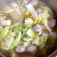 A picture of 簡単！春雨と肉団子のスープ.