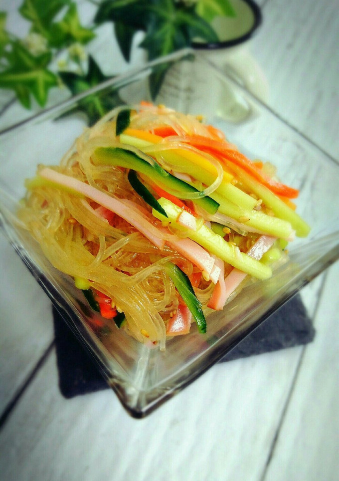 簡単！お惣菜屋さんの中華風春雨サラダ-レシピのメイン写真