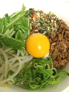 辛ラーメンでピリッとまぜそば-レシピのメイン写真