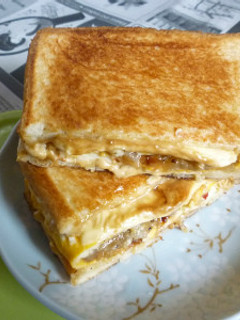 新タマ入り卵焼きホットサンド-レシピのメイン写真