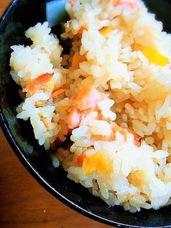簡単美味しい!鮭の炊き込みご飯-レシピのメイン写真