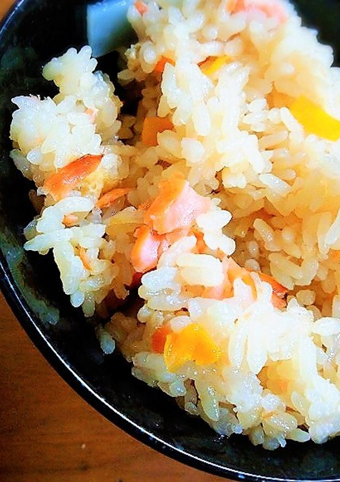 簡単美味しい！鮭の炊き込みご飯-レシピのメイン写真