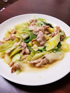豚バラ肉とチンゲン菜と長ねぎ炒め-レシピのメイン写真