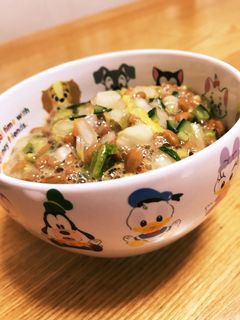 ご飯にかけてサラサラと☆刻み漬物納豆あえ-レシピのメイン写真