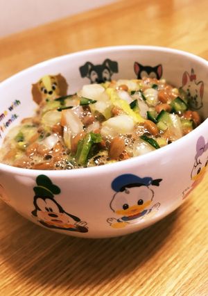 ご飯にかけてサラサラと☆刻み漬物納豆あえ-レシピのメイン写真