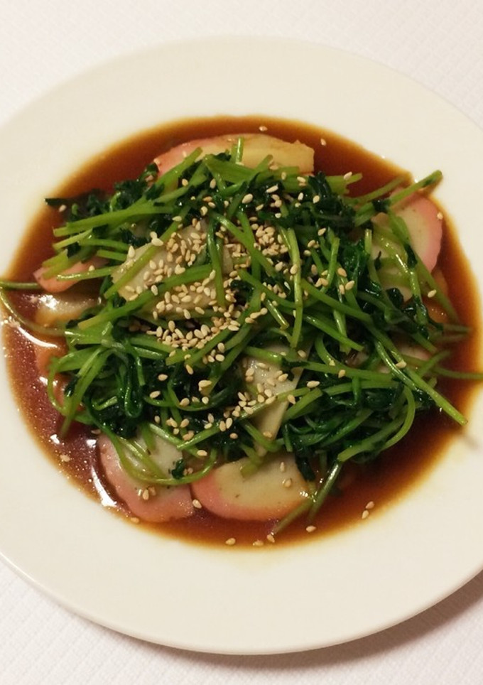 豆苗とかまぼこの中華風炒め-レシピのメイン写真
