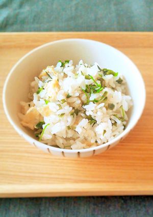 ふるさとの味☆うこぎごはん-レシピのメイン写真