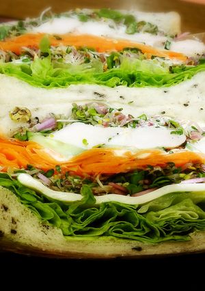 7種の野菜と恵那どりハムのサンドイッチ-レシピのメイン写真
