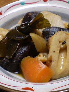 土鍋で煮る お煮しめ-レシピのメイン写真