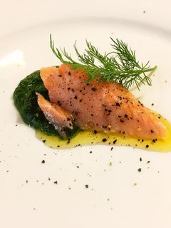 サーモンのコンフィ〜緑のソース添え〜-レシピのメイン写真