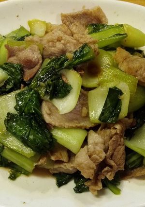 チンゲン菜と豚肉のナンプラー炒め♪-レシピのメイン写真